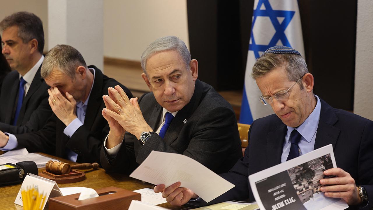 Israel’s cabinet votes on the ceasefire deal