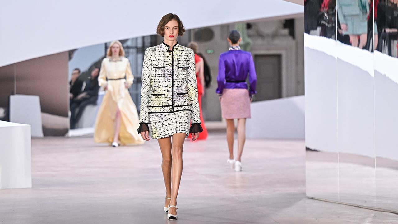 Under the covers: fashion weeks vs design fairs, plus the new February issue 