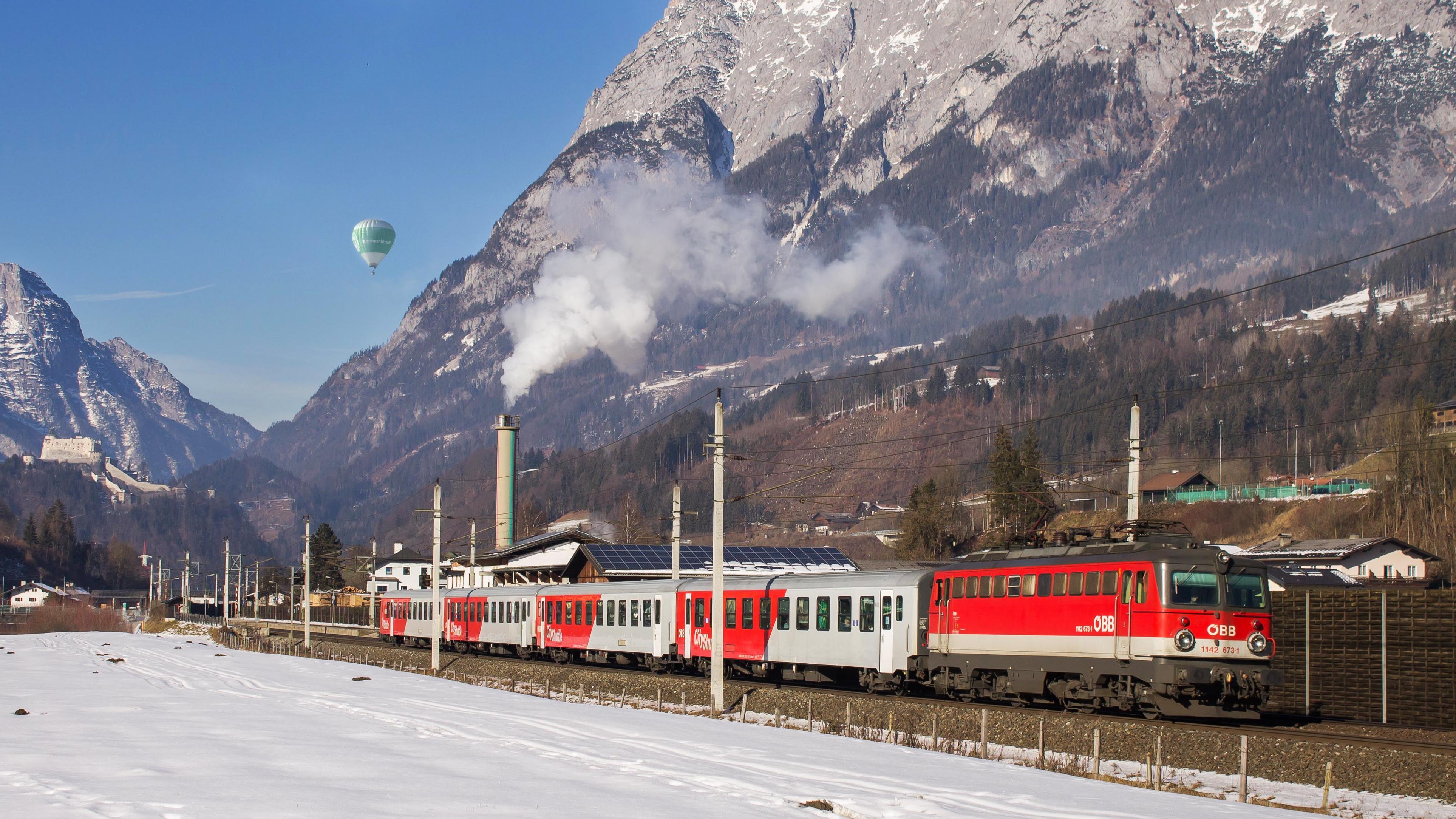 All aboard – choo, choo!