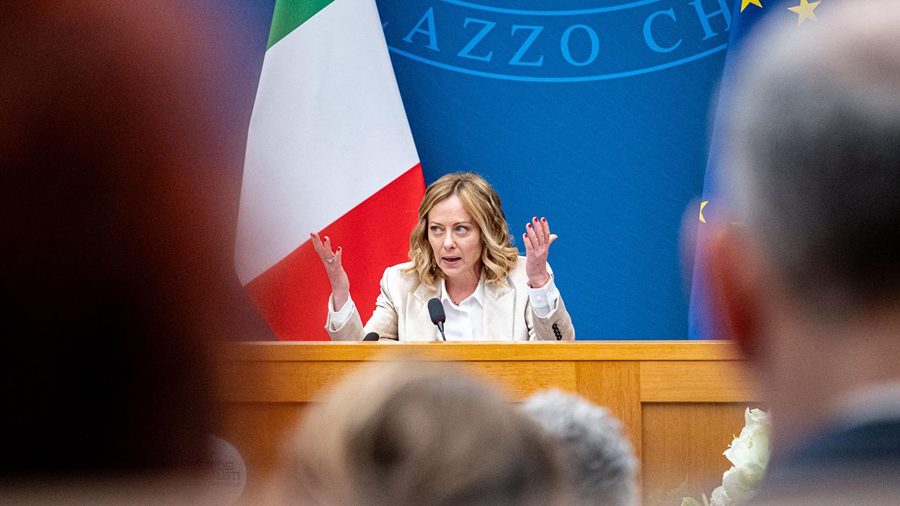 Giorgia Meloni under investigation and Macron’s Louvre promise  