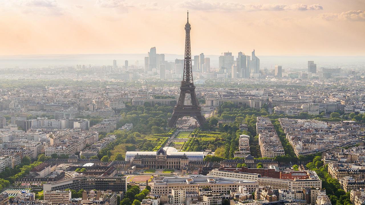Live from Paris