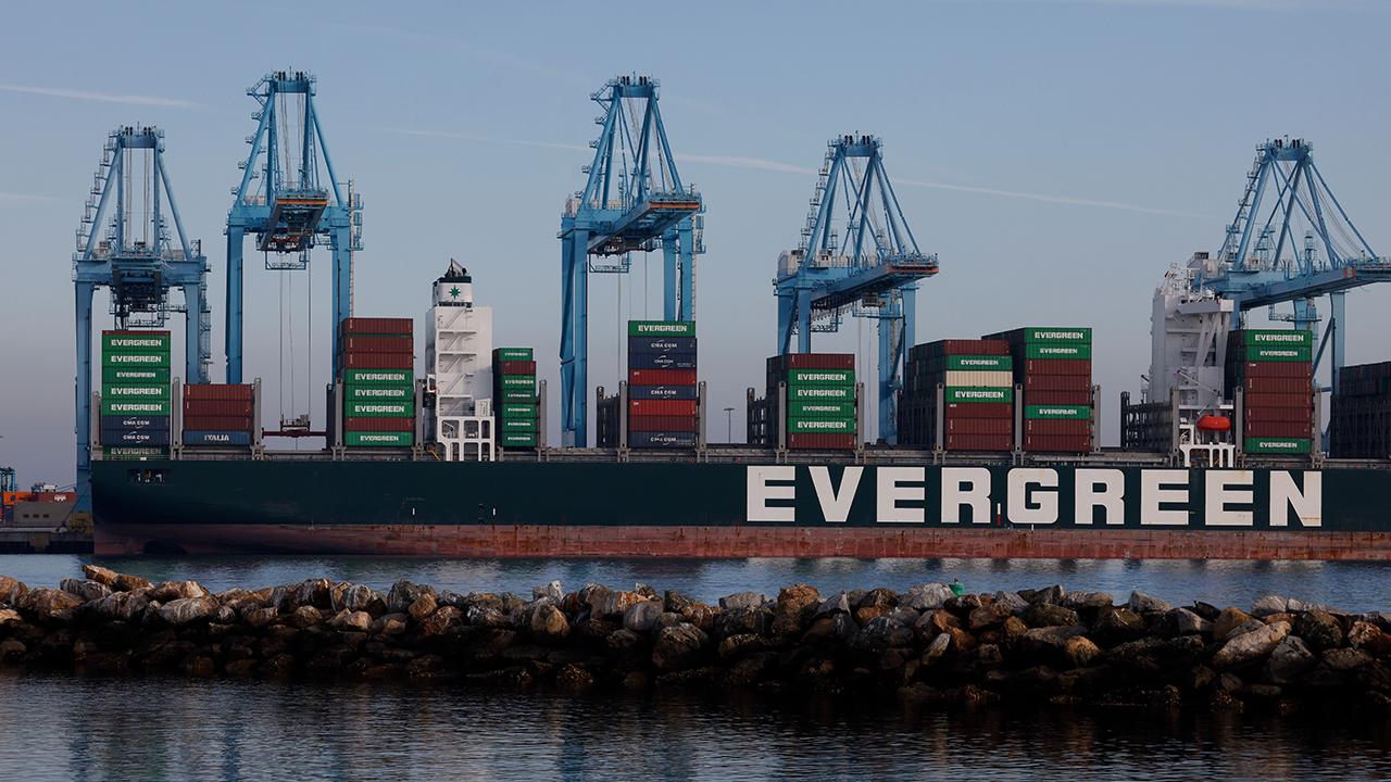 New US tariffs take effect