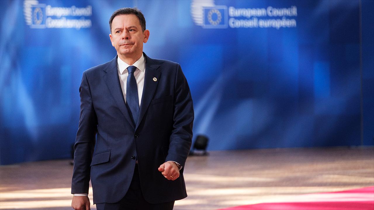 Portugal’s government faces collapse 