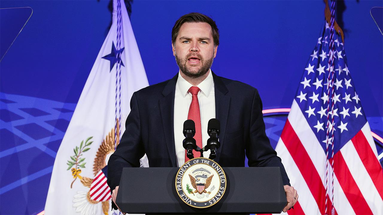 What message is the US trying to send to Greenland?