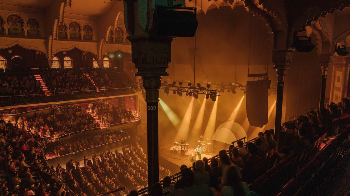 massey hall toronto
