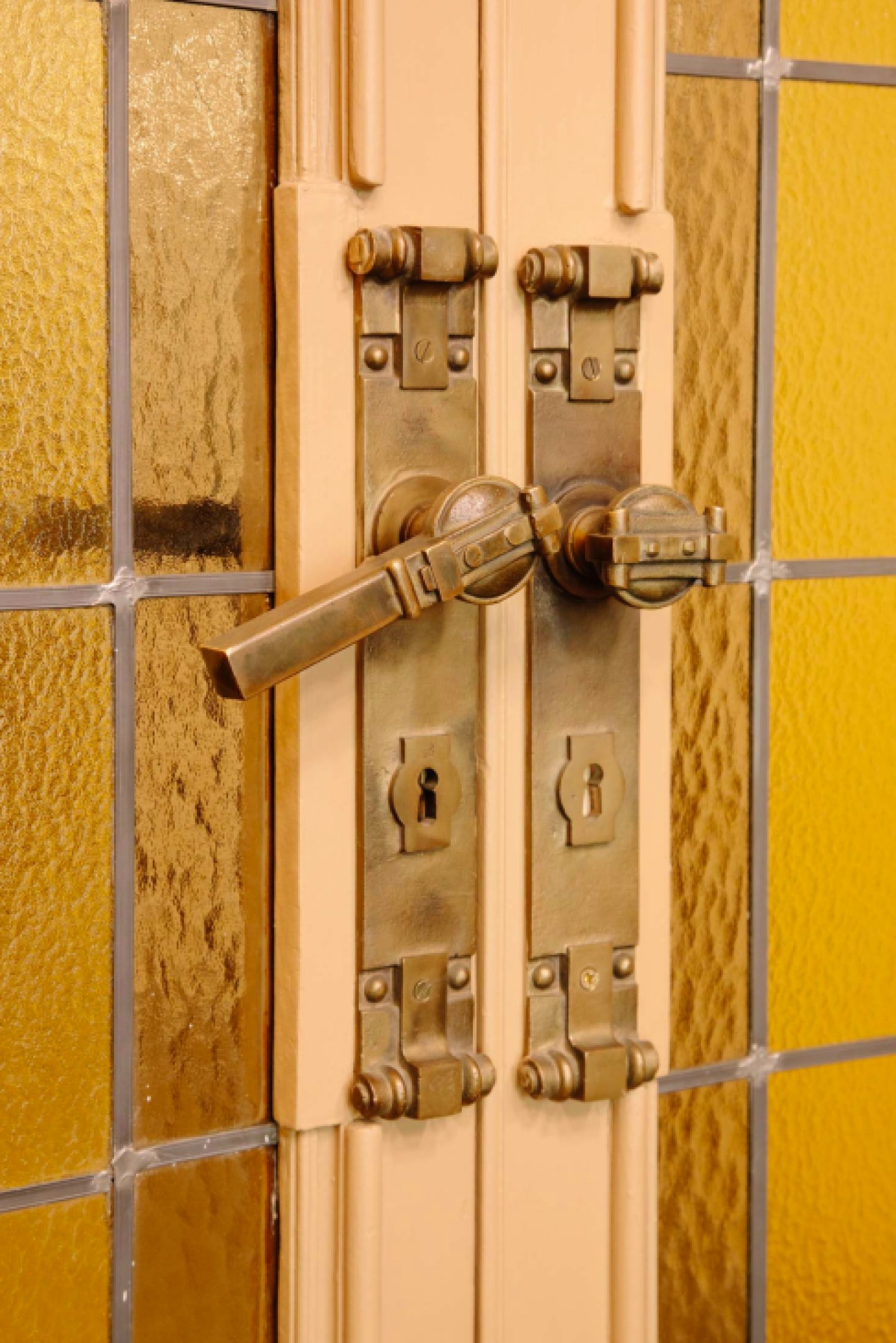 Door handle at Palazzo Castiglioni