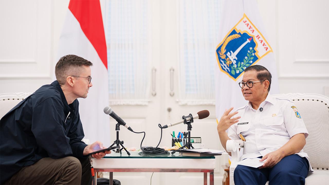 Zelensky in South Africa and The Chiefs in Jakarta