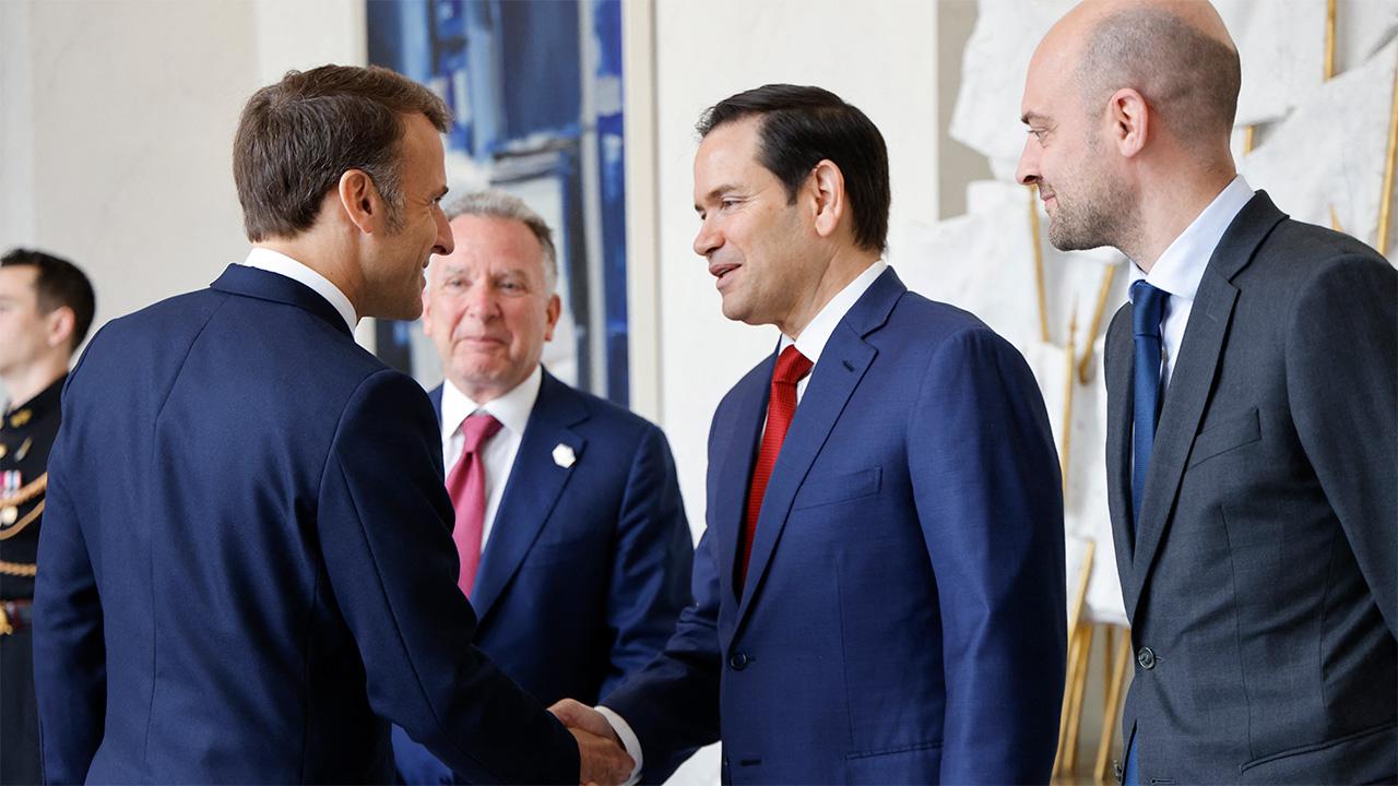 US, European and Ukrainian leaders meet in Paris; Canada’s election heats up