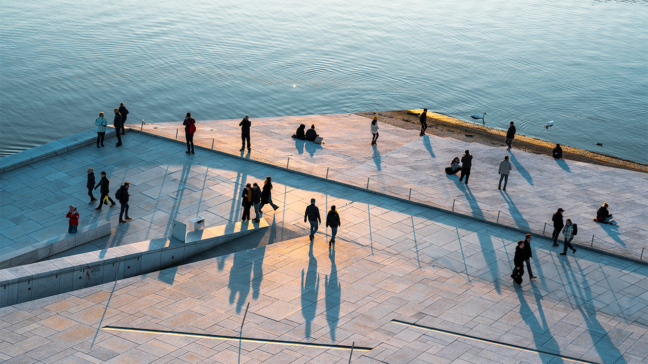 Global headlines and Scandinavian dispatches