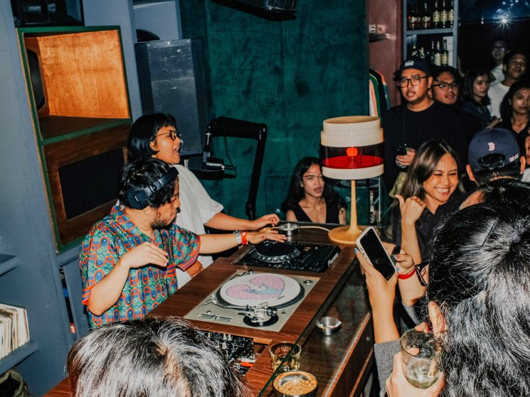 Bars and restaurants