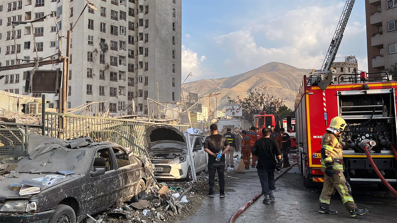The aftermath of Israeli strikes in Ira