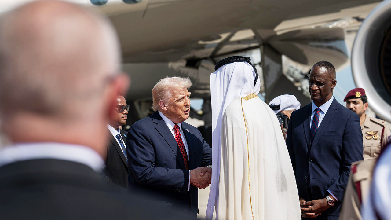 Trump hosts Qatar’s prime minister amid Gaza-ceasefire efforts