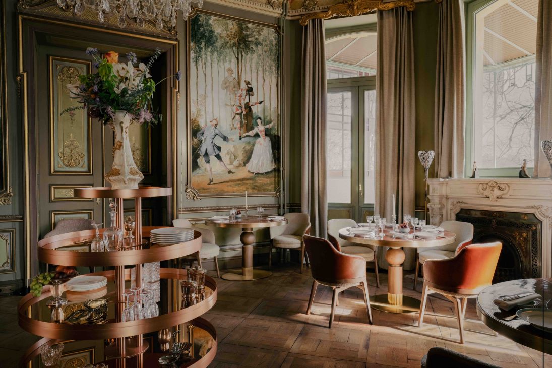 Villa Pétrusse, dining area