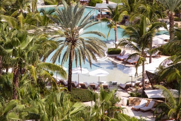 Conrad Punta de Mita