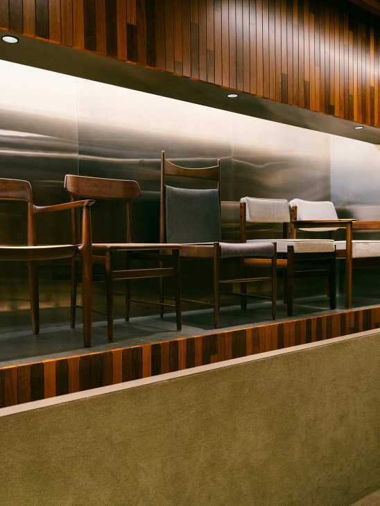 Modernist chairs exhibited at DPOT