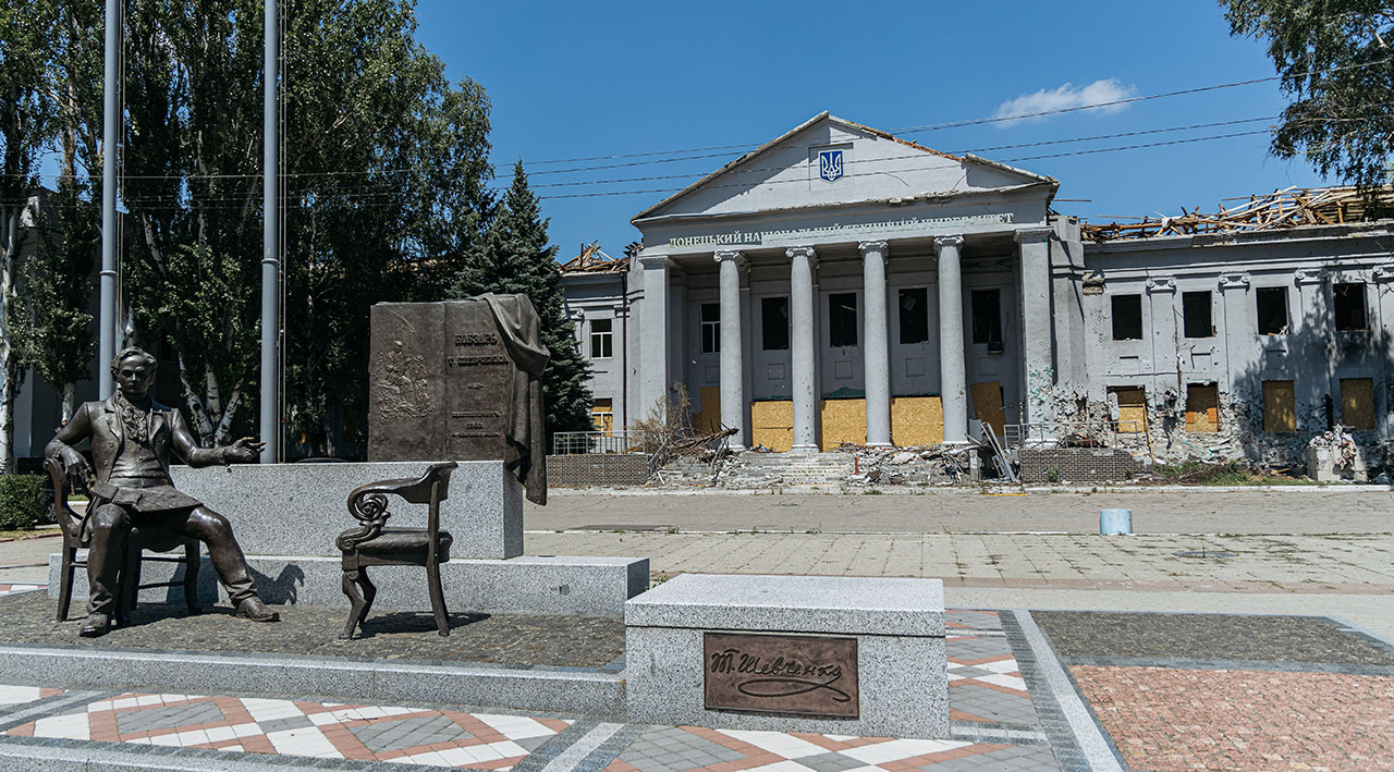 Why does Russia care so much about the Ukrainian city of Pokrovsk?