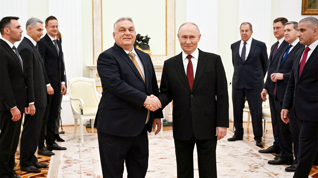 Viktor Orban meets with Putin as Ukraine’s corruption scandal worsens