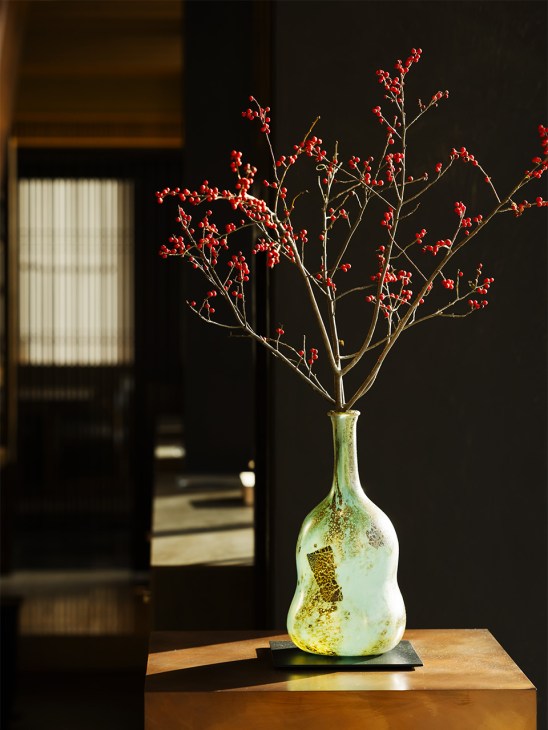 Seasonal touch in the dining room at Gora Kadan Fuji