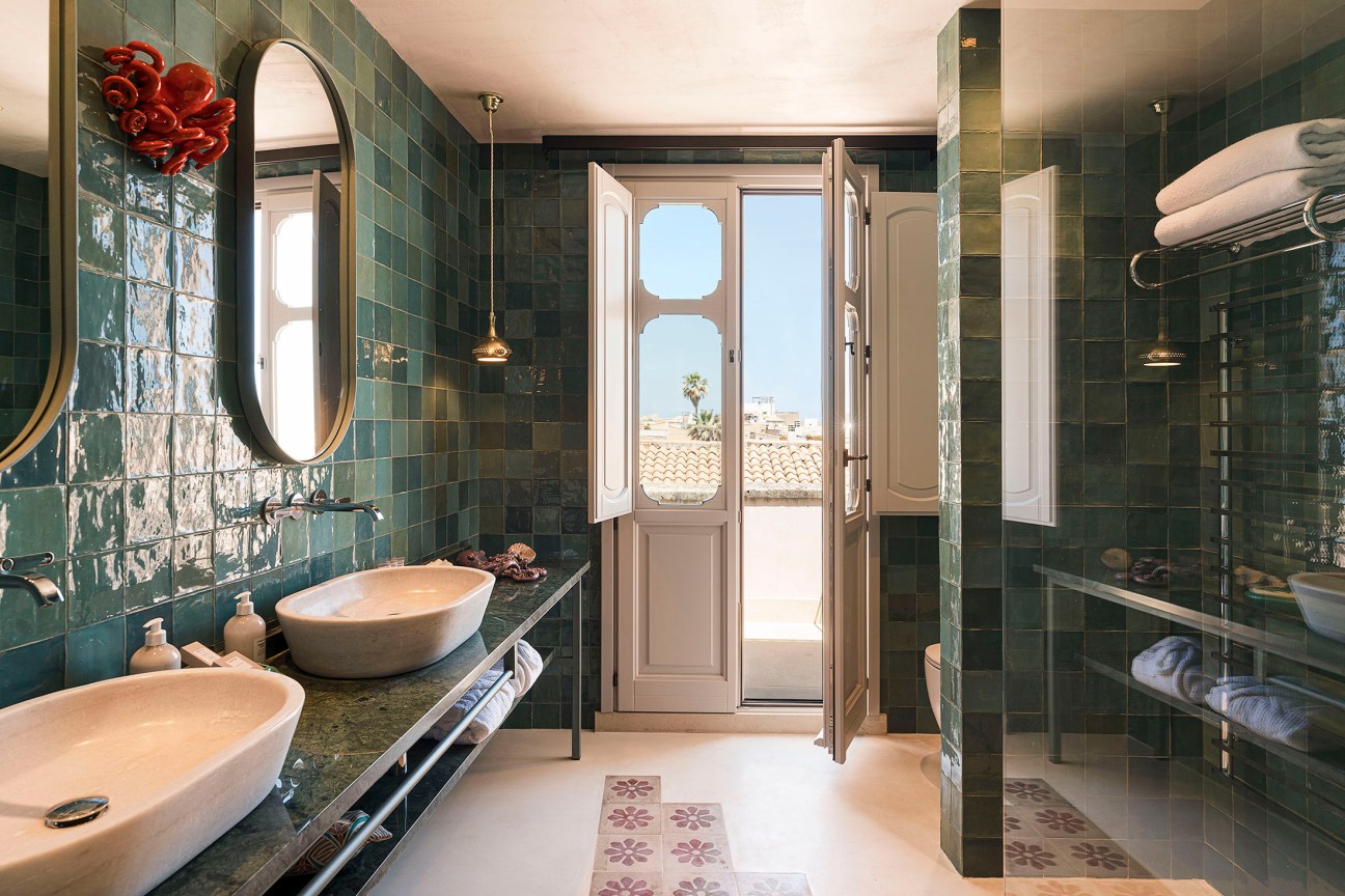 Bathroom in Lùme’s Attico apartment