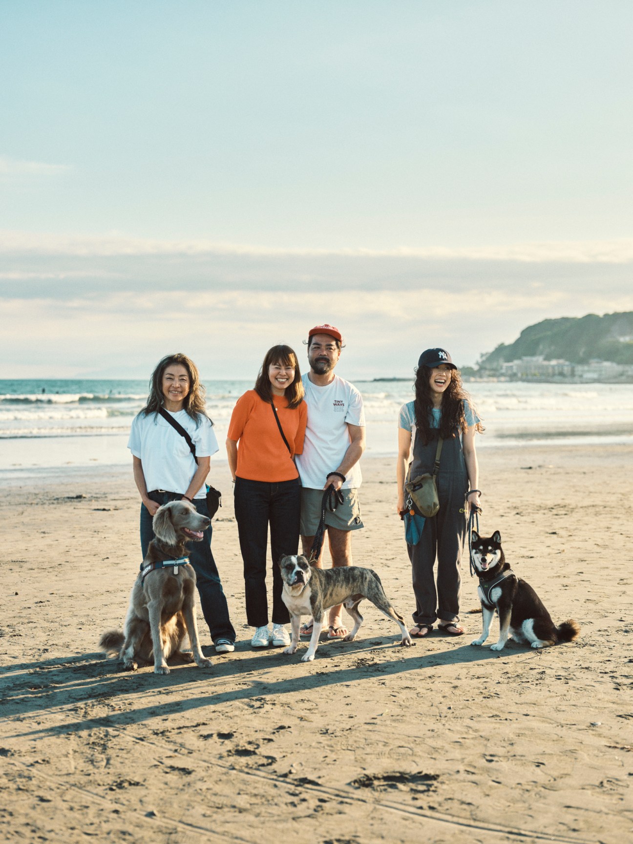 Happy walkers on Yuigahama Beach