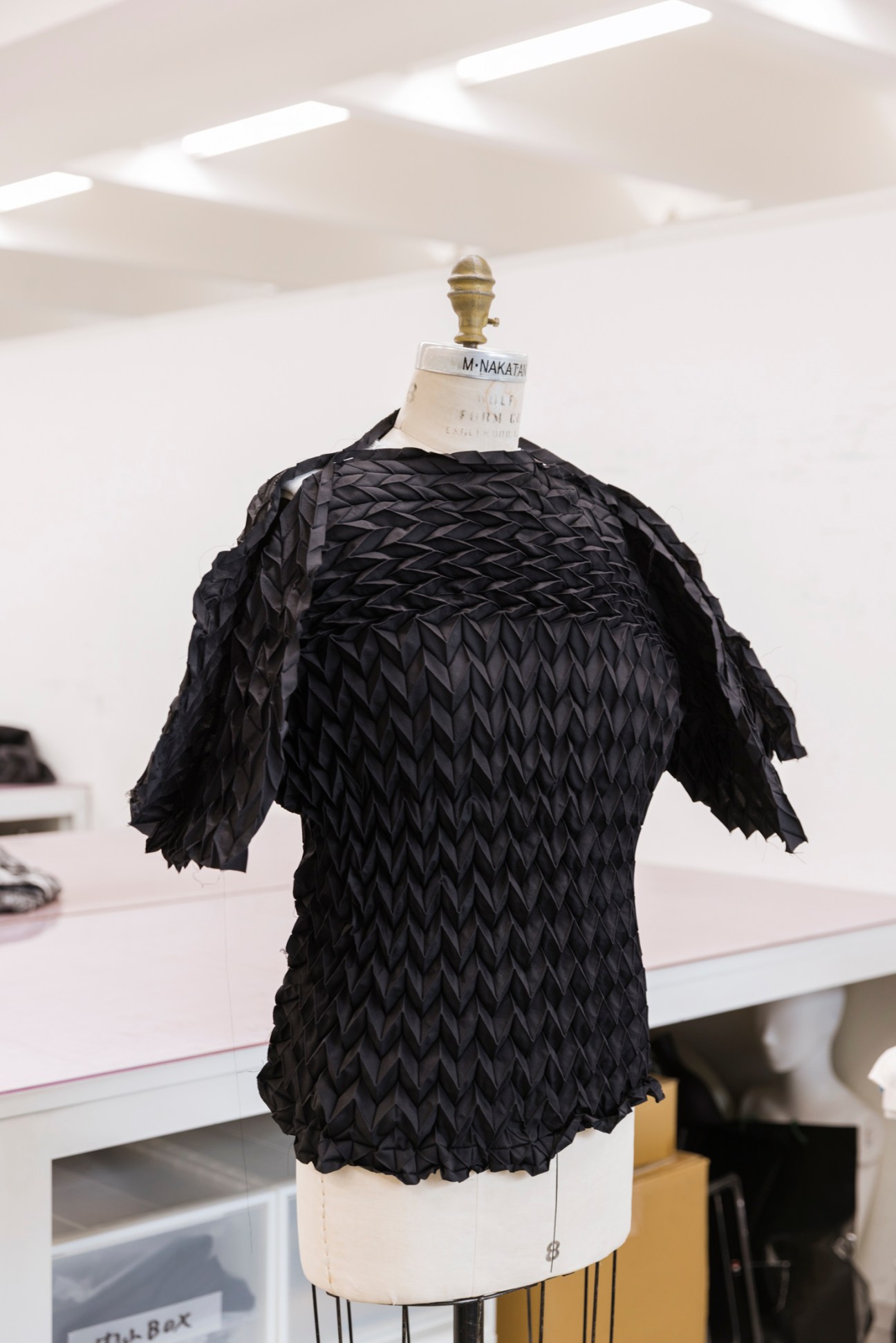 Yoshiyuki Miyamae shaping garment