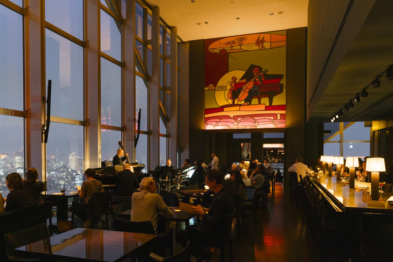 Jazz and drinks at the New York Bar