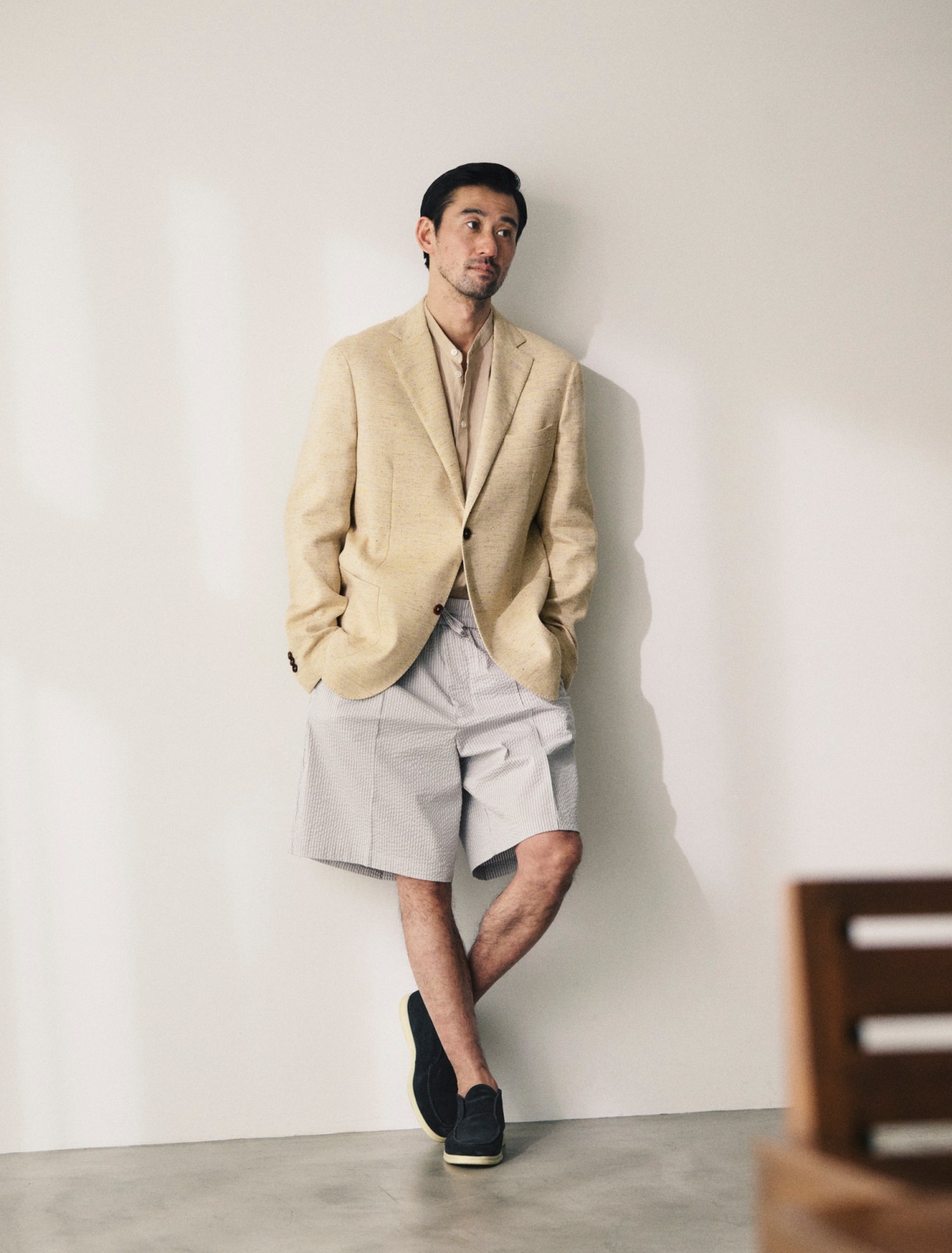 Jacket by Montedoro, shirt and shorts by Emporio Armani, shoes by Loro Piana