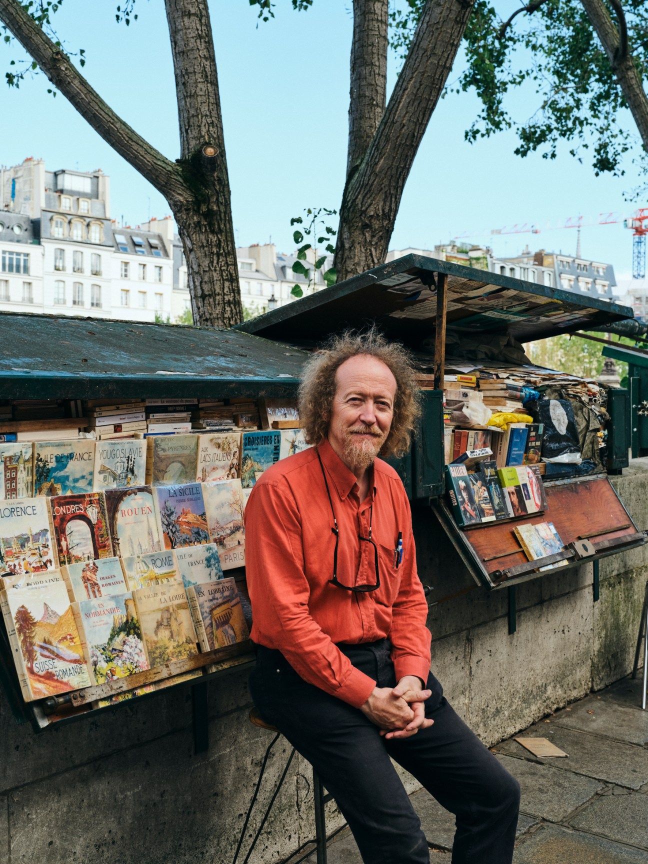 men selling books