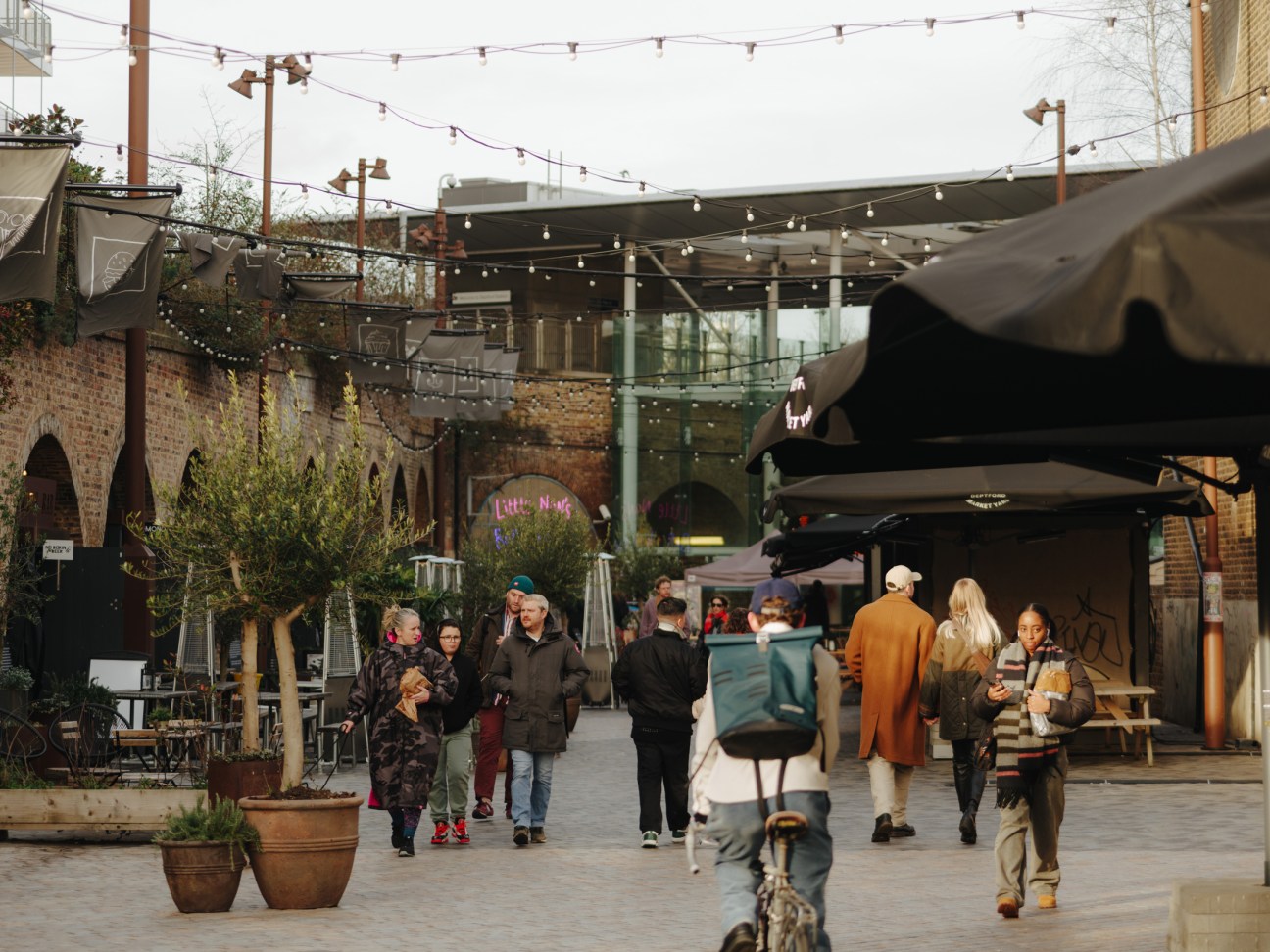 Restaurants under the bridge