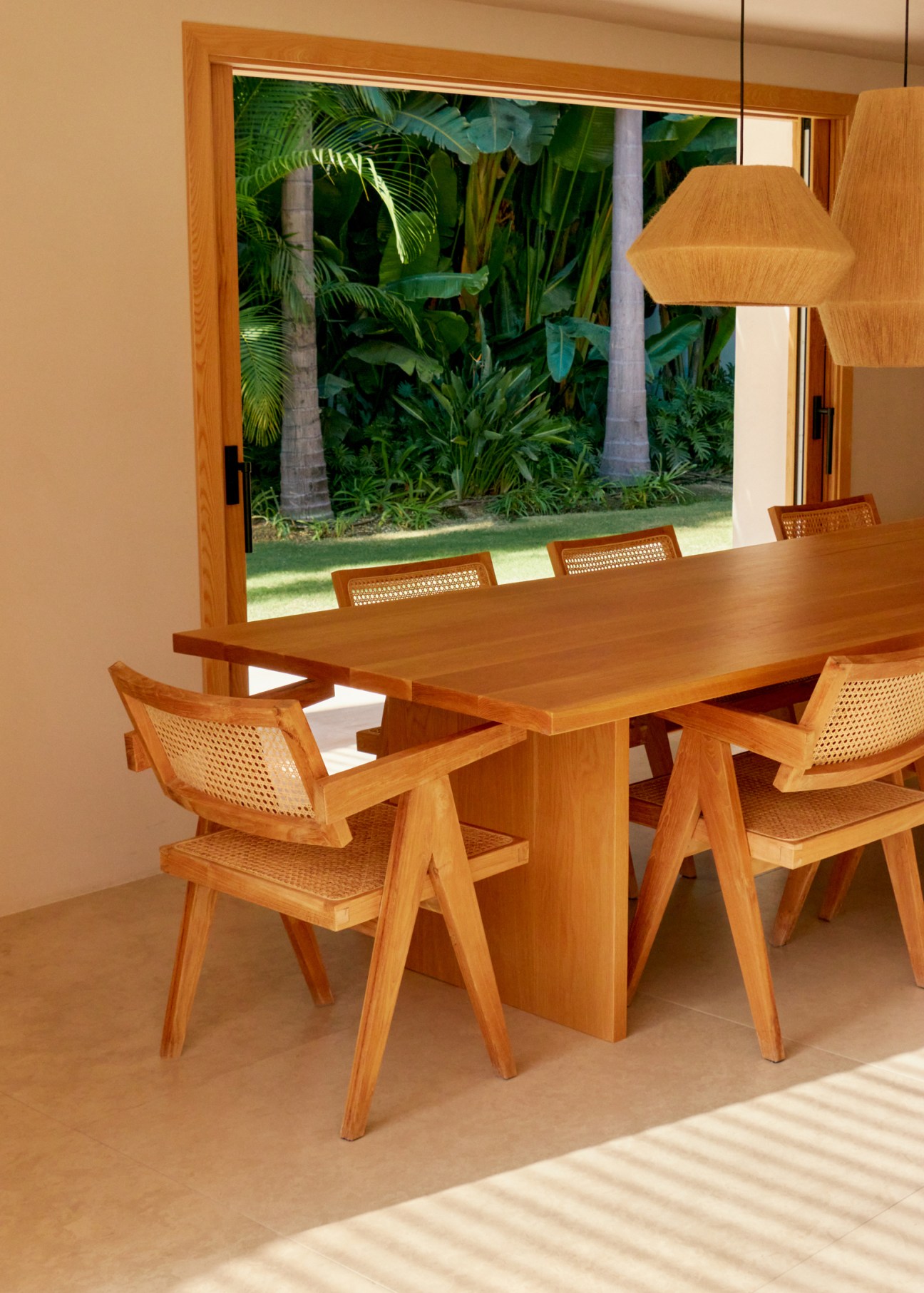 González Ballesteros’s living room