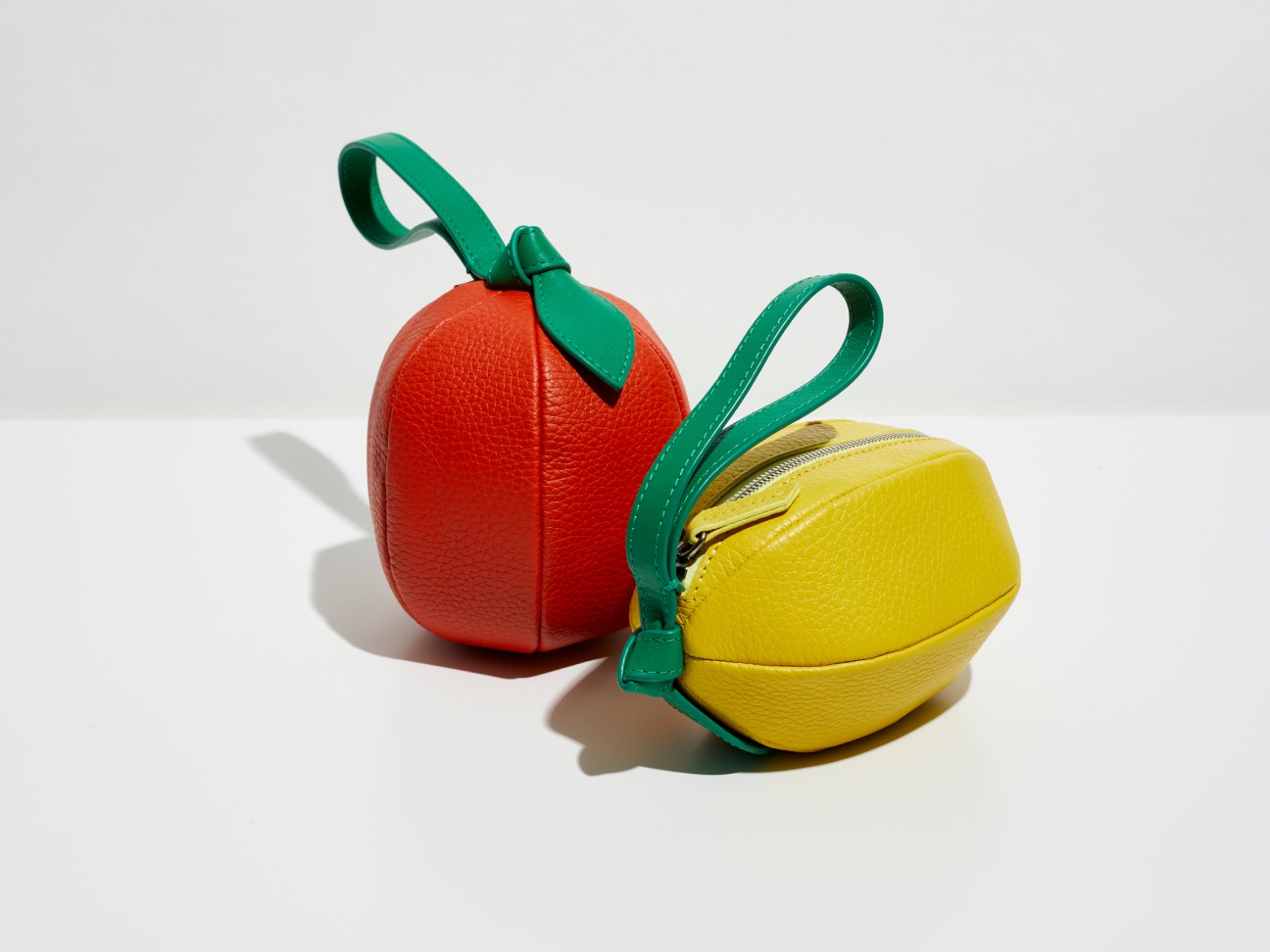 Fruit-shaped leather purses by Hereu