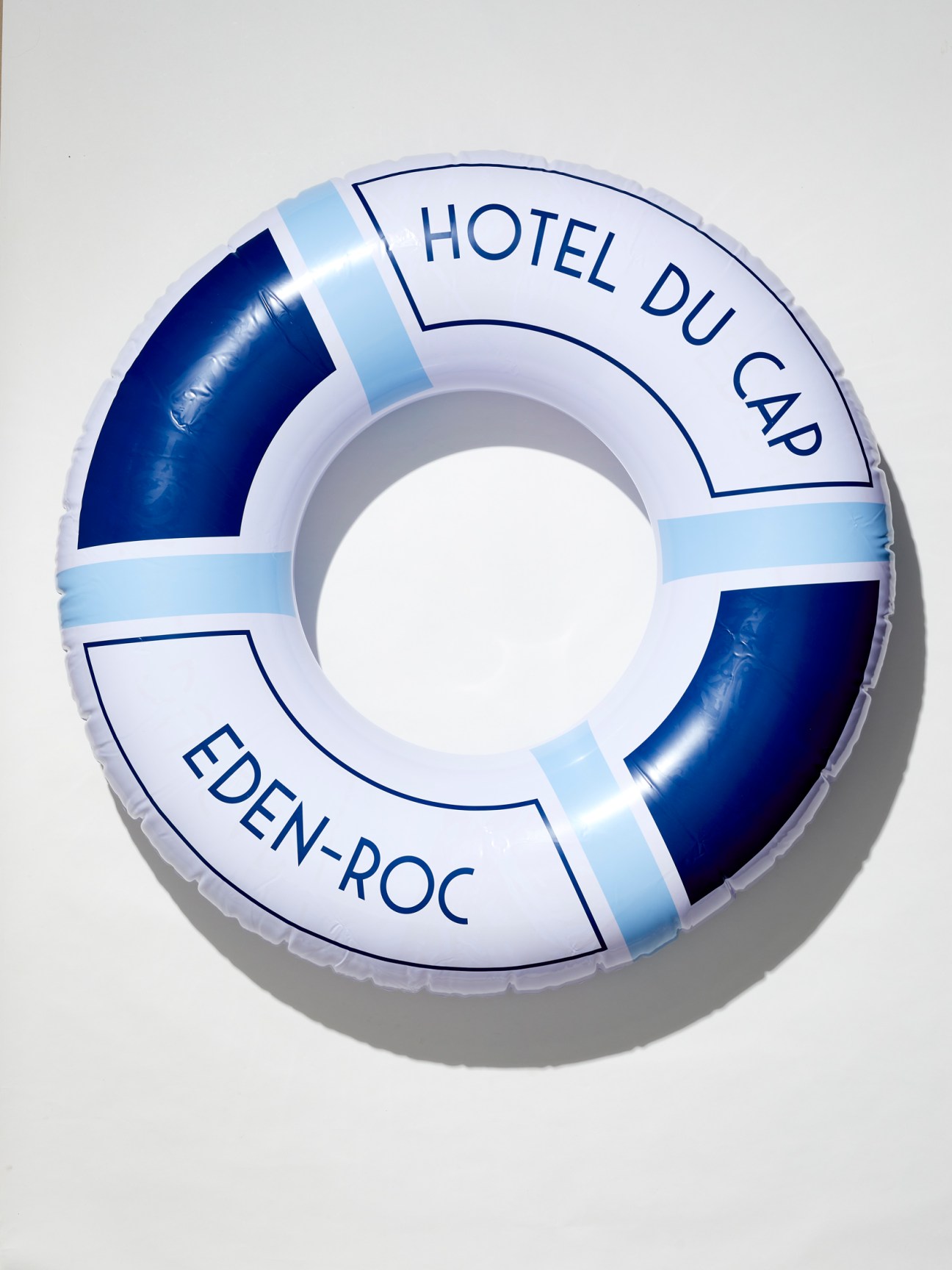 Hotel du Cap-branded pool float from Antibes