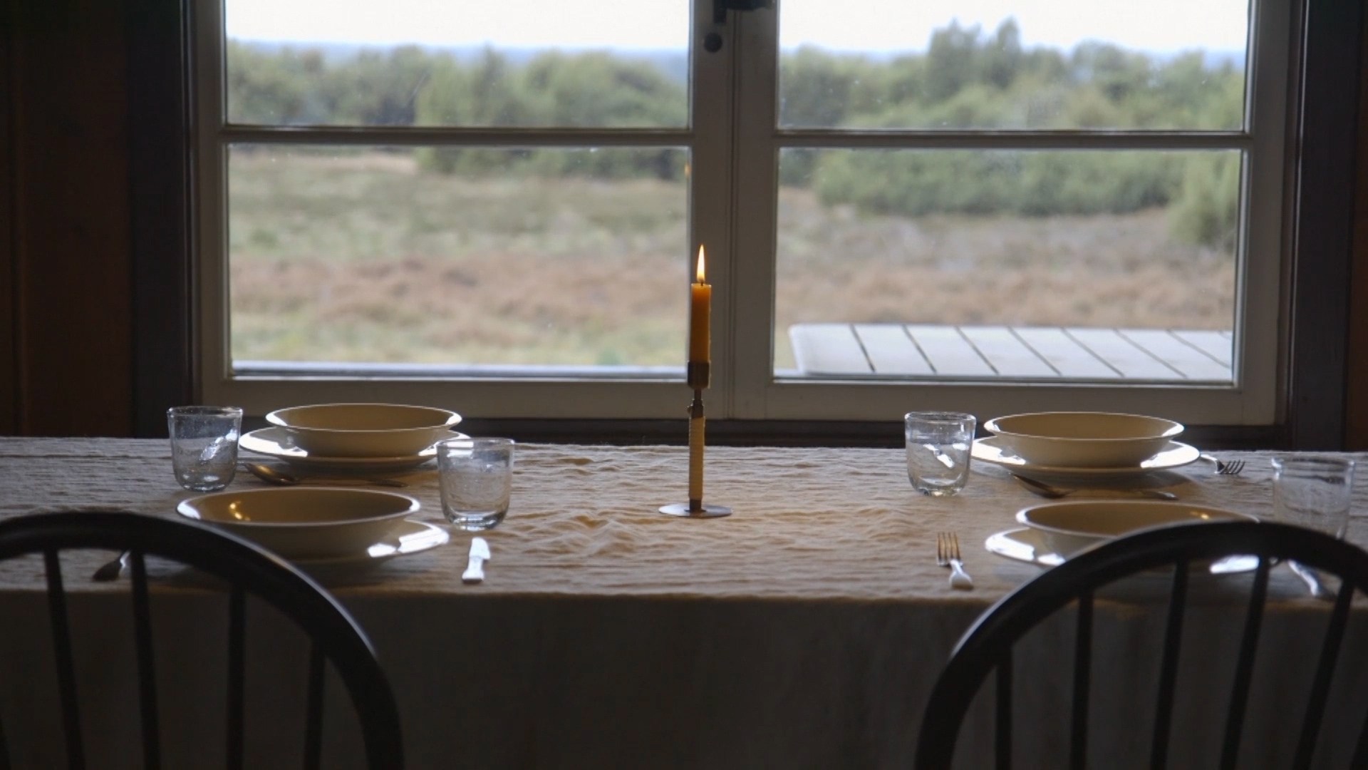 All around the table: hideaway in the Netherlands