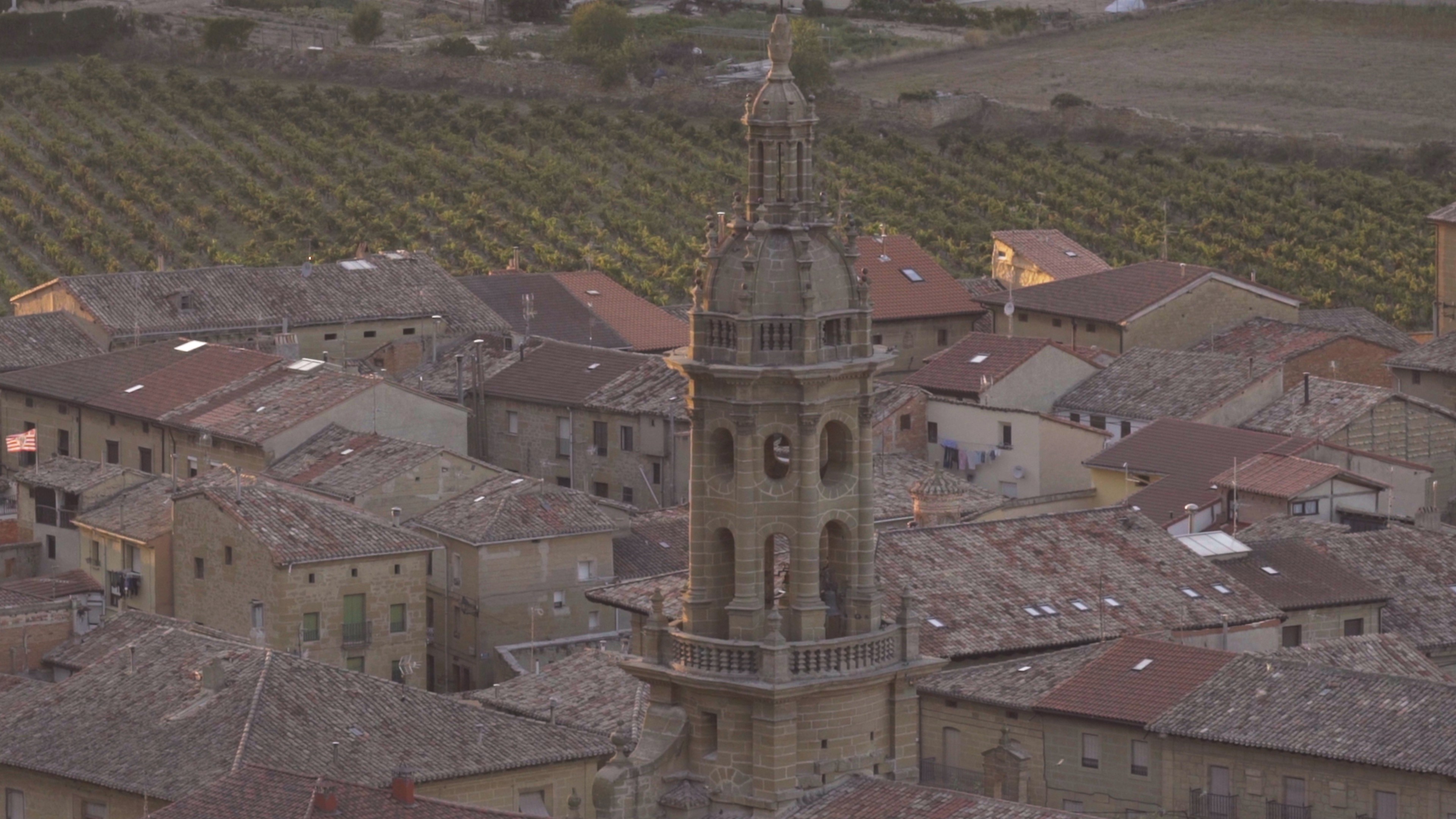 All around the table: wine in La Rioja