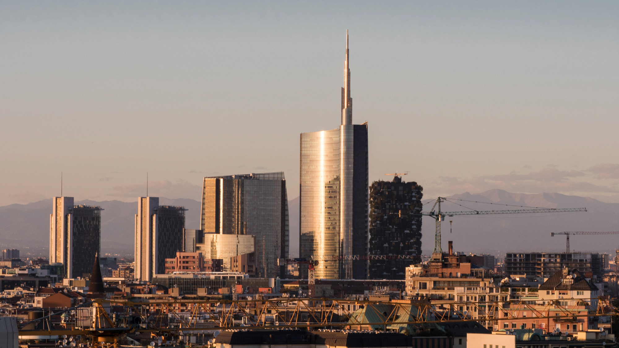 On Design 65: Milan’s tall storeys