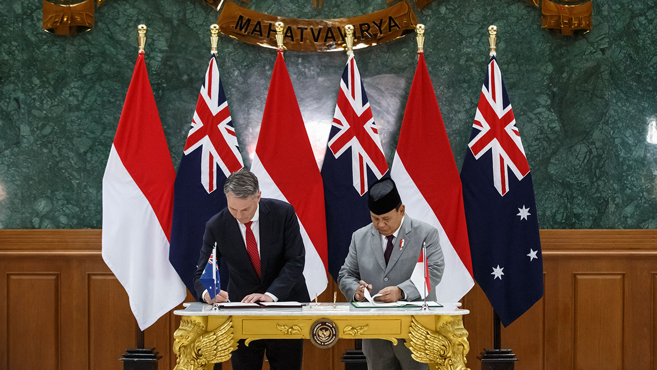 Australia and Indonesia deepen military ties