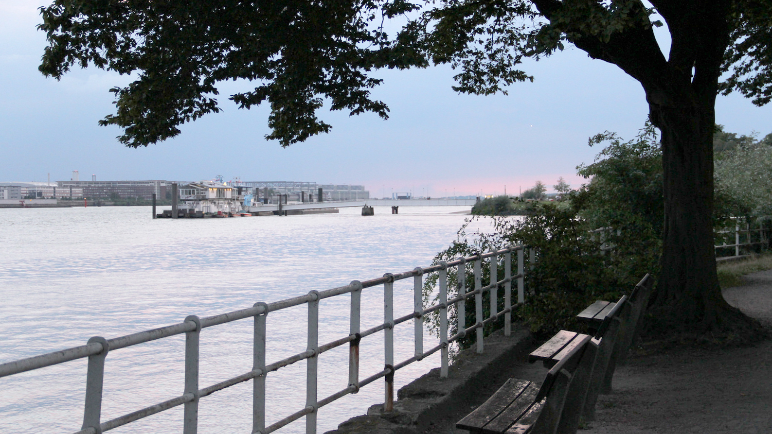 Tall Stories 75: Hamburg’s Elbstrand