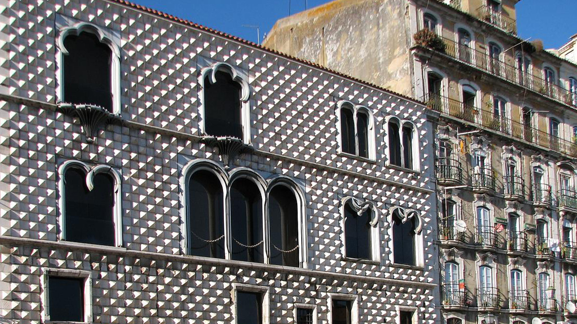 Tall Stories 38: Casa dos Bicos