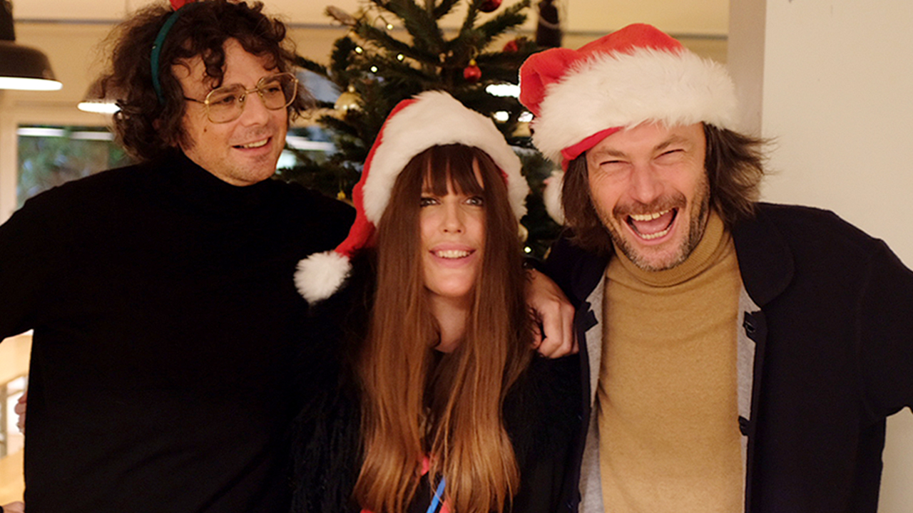Who has the best Christmas song of 2021?