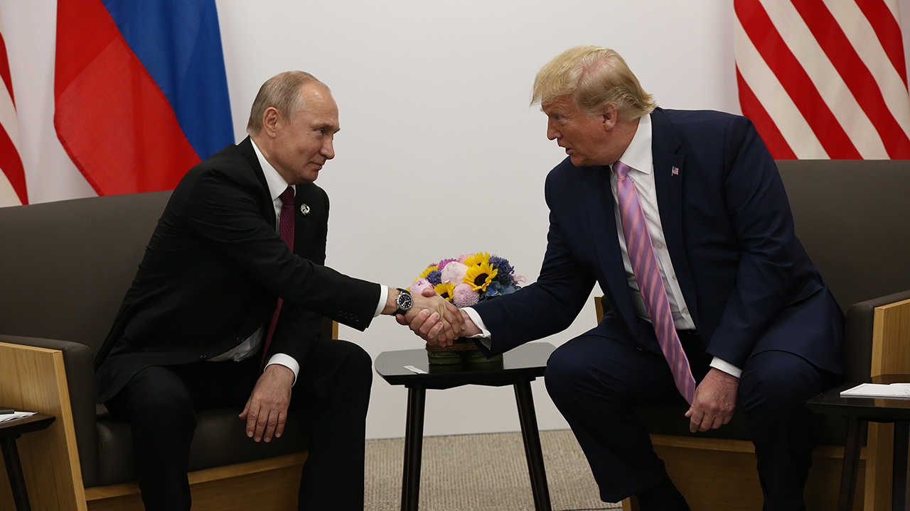Putin opens the door to discussing a Ukraine ceasefire with Trump