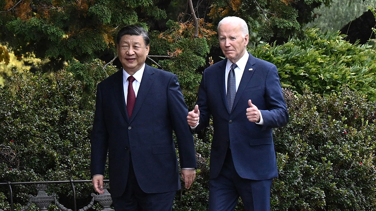 Diplomacy from Apec to G20 
