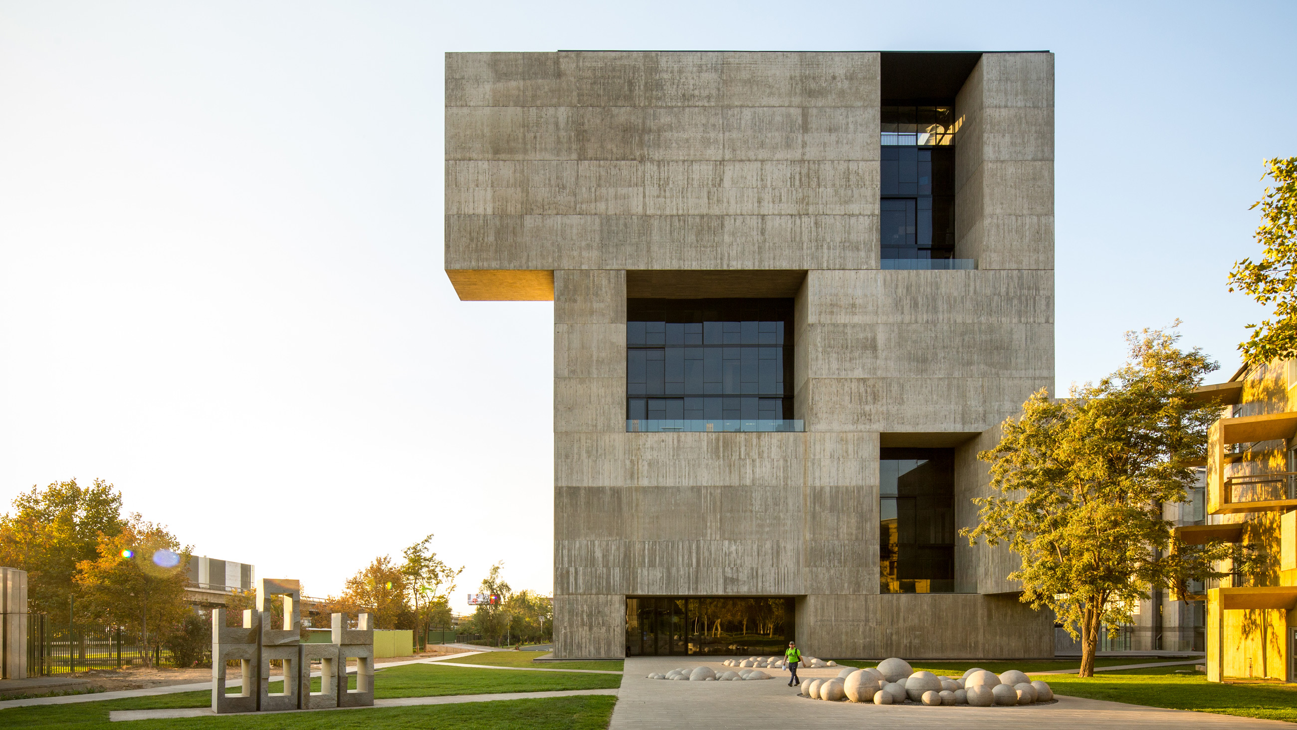 Elemental: the work of Alejandro Aravena
