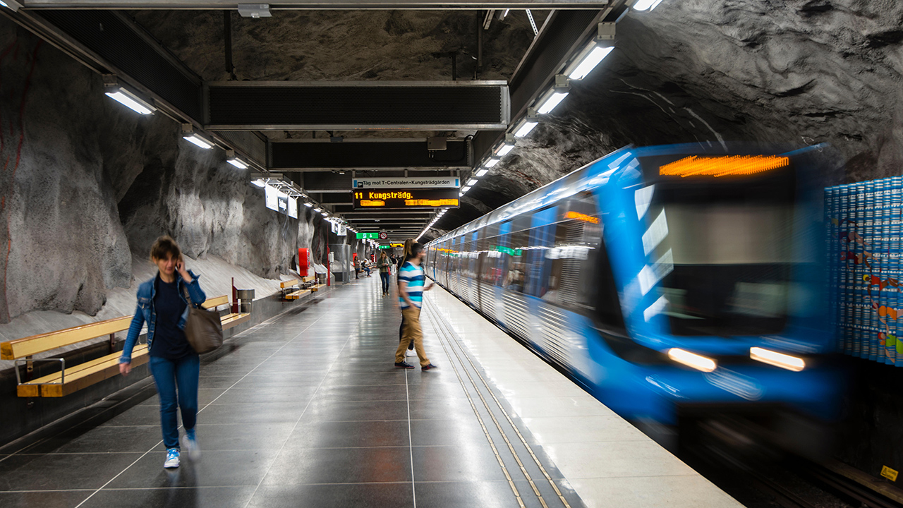Cleaner transport