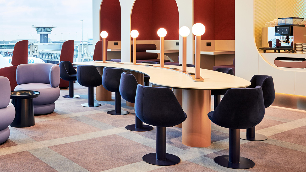 Eureka 381: Oneworld