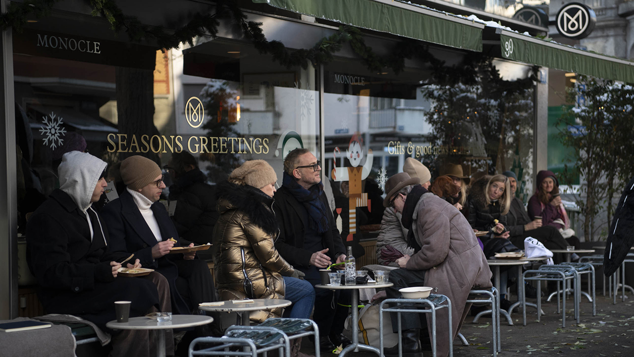 Christmas markets and the latest from Istanbul