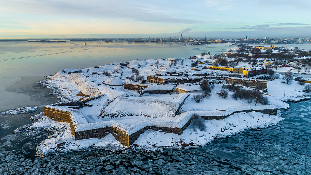 Tall Stories 402: Suomenlinna, Helsinki