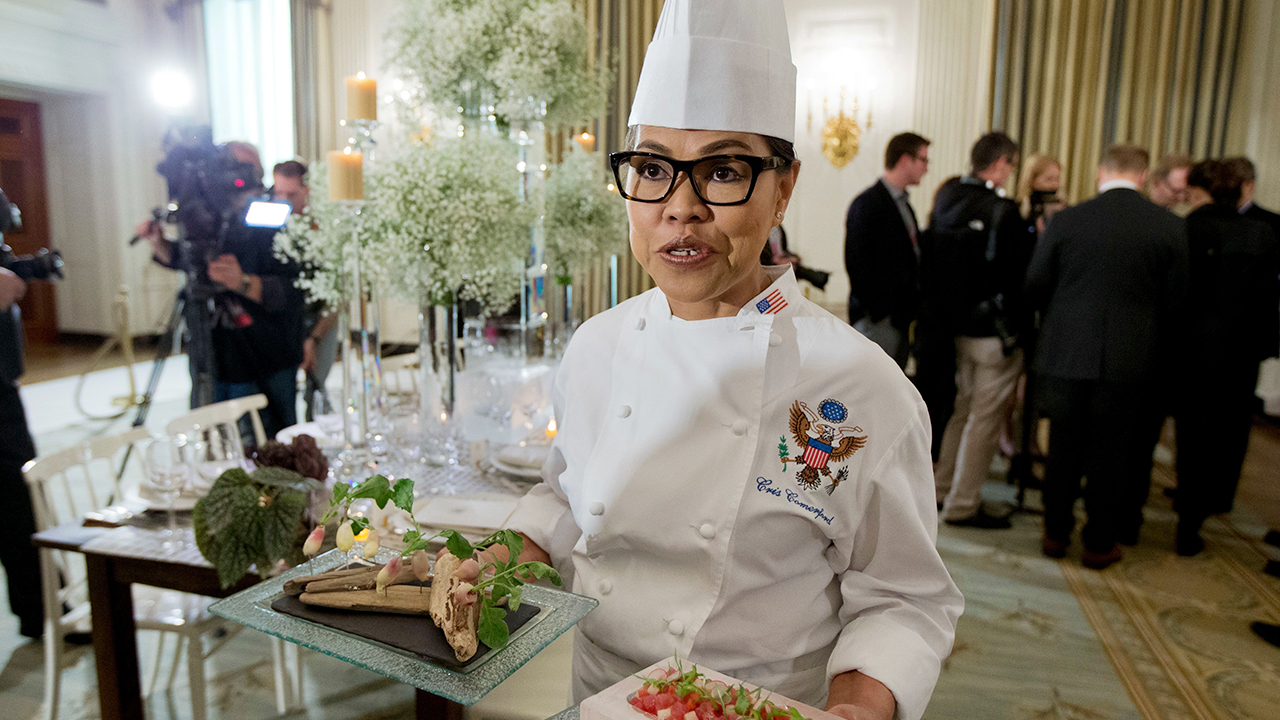 War and peas: the role of food in diplomacy