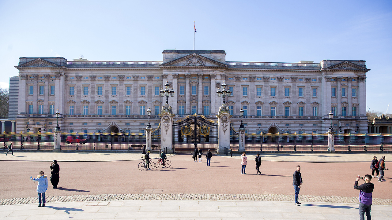 Explainer 256: What the monarchy means to the English