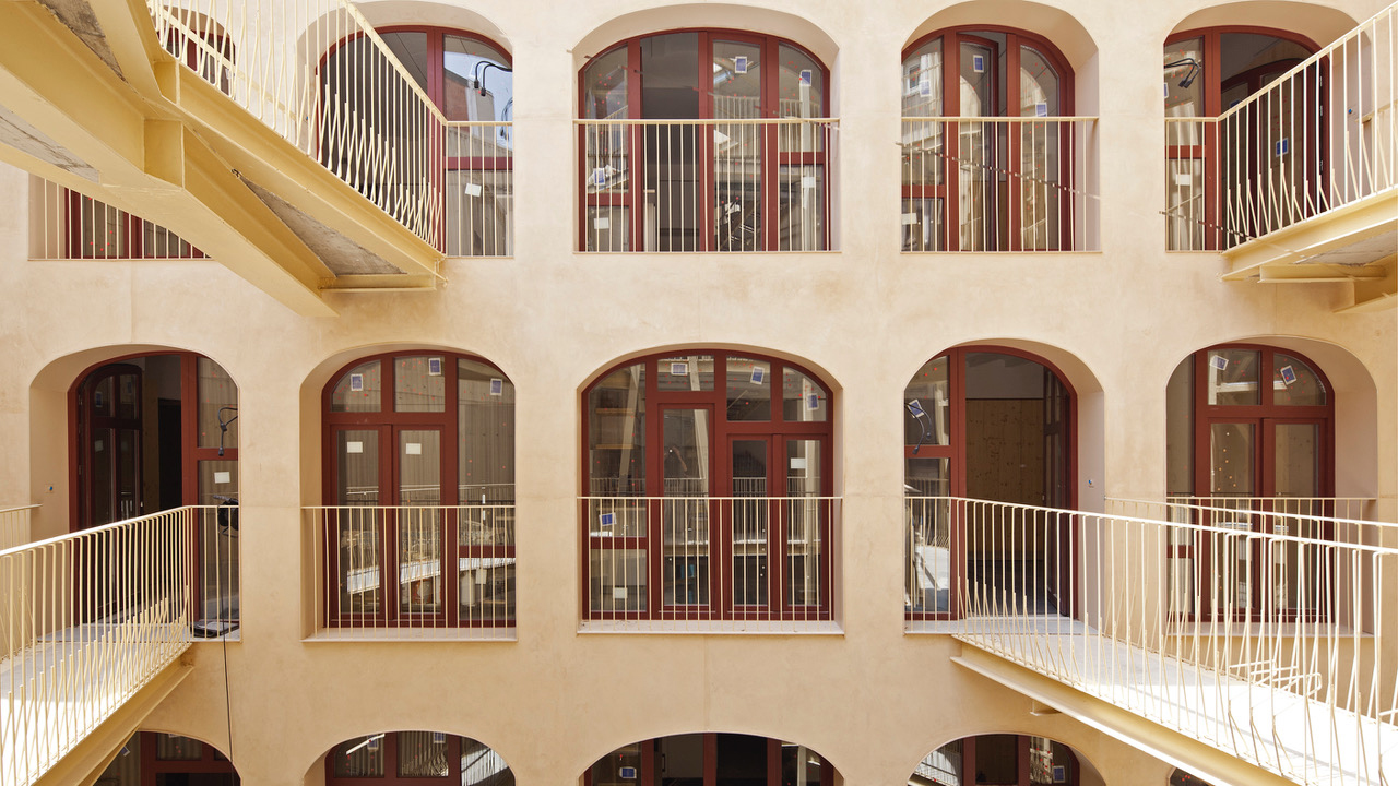 Tall Stories 307: La Carbonería, Barcelona