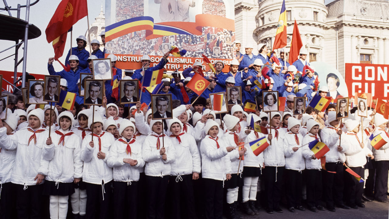 Tear Down This Wall: Life behind the Iron Curtain